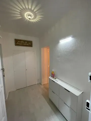 Appartement T2 Port Et Plage A Pied Avec Parking Sanary-sur-Mer France